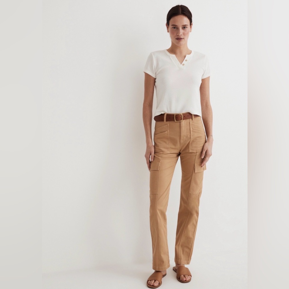 NWT 90’s Straight Cargo Pant women’s misses  29